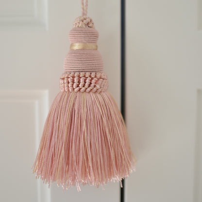 Tassel Pink