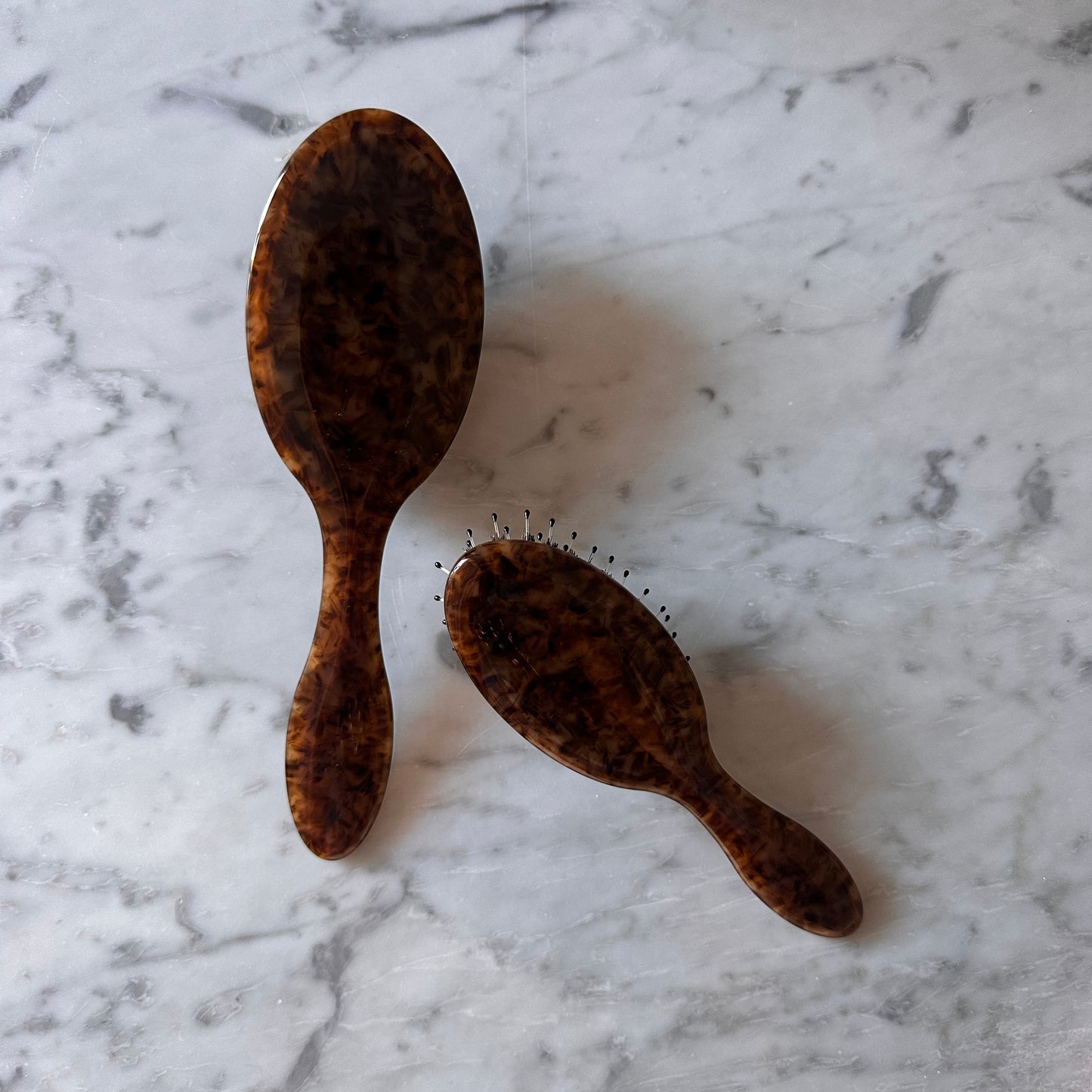 Loyal hairbrush classic