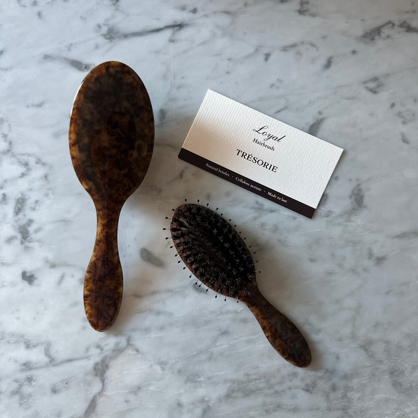 Loyal hairbrush classic