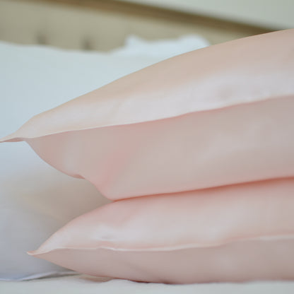 Silk pillowcase pink